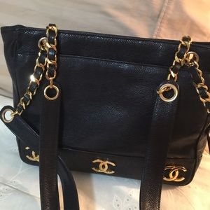 AUTHENTIC VINTAGE CHANEL BAG
